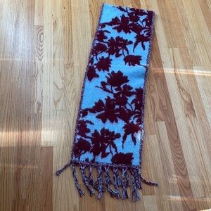 A New Day scarf in blue‎ and maroon fuzzy fringed blanket scarf